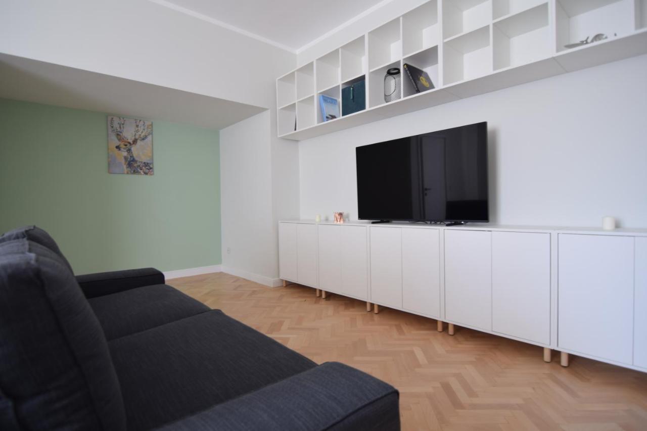 Beautiful Apartment In Old City Bucureşti Eksteriør bilde