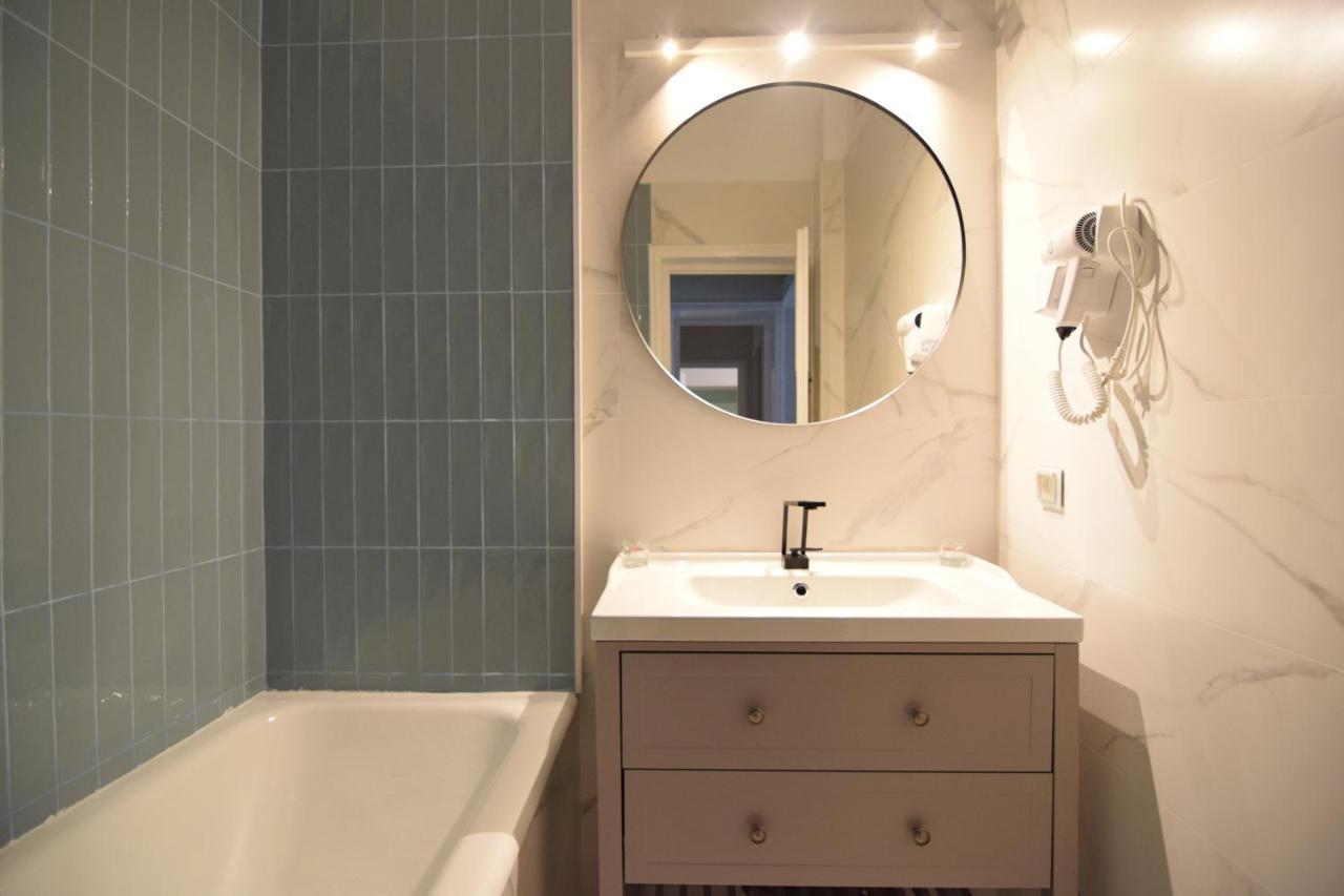Beautiful Apartment In Old City Bucureşti Eksteriør bilde