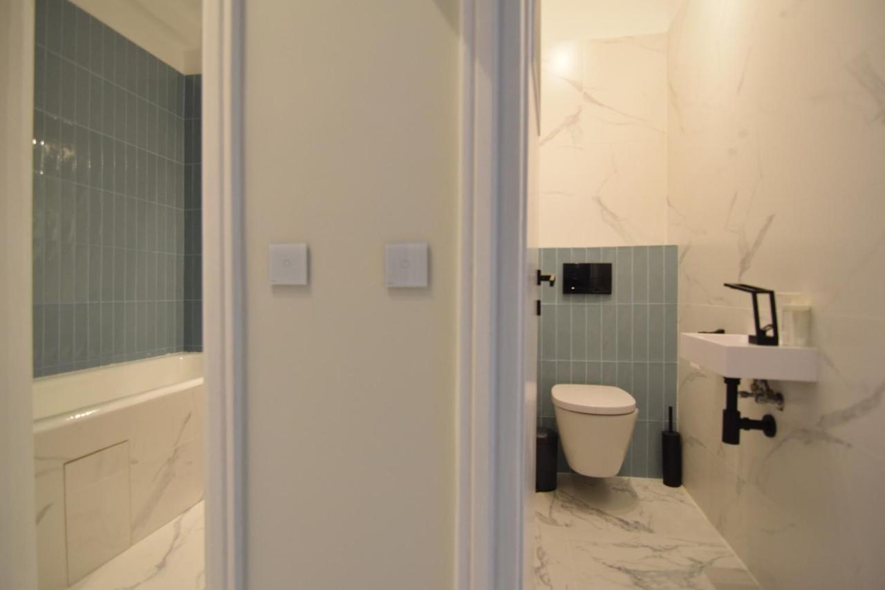 Beautiful Apartment In Old City Bucureşti Eksteriør bilde